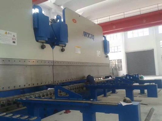 ترمز پرس هیدرولیک هیدرولیک 125 تنی CNC با 3200 میلی متر طول میز و 40 درصد صرفه جویی در مصرف انرژی
