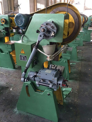 تغذیه کننده سیم پیچ خودکار PLC با صفحه لمسی قادر به تغذیه دقیق قطر قطر قطر 20 میلی متر در تولید