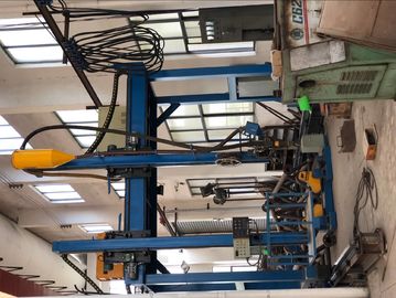 فرکانس فشار CNC Q345 با ضخامت بالای استخر با فاصله 2600mm بین ستون ها و دستگاه فشار هیدرولیک